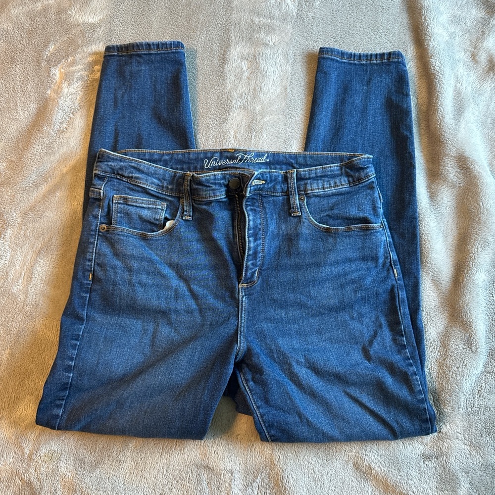 Universal Thread Dark Blue Skinny Jeans